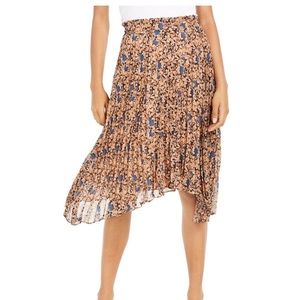 Lucy Paris Skirts - NWT Lucy Paris asymmetrical hem floral skirt Lucy Paris Skirts - NWT Lucy Paris asymmetrical hem floral skirt